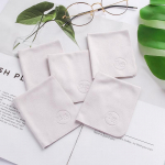 5 tk/partii seemisnahast prillide riidest mikrokiust prillide puhastusvahend kaasaskantav naissoost beež