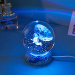 3D lasergraveeritud kristallkuulist &ouml;&ouml;lamp - Ideaalne lauaarvutile ja &uuml;li&otilde;pilastele kingituseks 8cm Ball + Resin Base