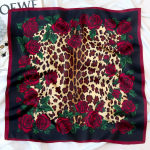 53CM Ruudukujuline Puhta Siidi Ruudukujuline Sall 100% Mooruspuu Siid Dekoratiivne Roosi Kujundusega Peapaela Lipsu V&auml;ike Kaelasall Naistele 53x53cm