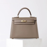 Mitmek&uuml;lgne teise p&otilde;lvkonna nahast kott mitme kandmisv&otilde;imalusega 19x6x13cm gray
