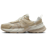 Nike V2K Run Sail Sanddrift Naiste Tossud Cream Phantom HV3917-133 40.5 gray
