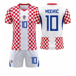 2026. aasta MM-i Horvaatia v&otilde;&otilde;rsil s&auml;rk Nr. 10 Modric laste t&auml;iskasvanute jalgpallis&auml;rgi komplekti hulgim&uuml;&uuml;k 16