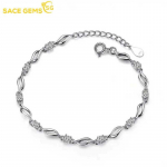 SACE GEMS vasesulamist tsirkoon k&auml;ev&otilde;ru on stiilne ja l&auml;bim&otilde;eldud pulmakingitus t&uuml;druks&otilde;pradele valge