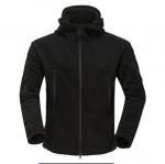 S&otilde;jav&auml;e fliisist taktikaline jakk meeste termiline &otilde;ues soe kapuutsiga mantel Softshell matka&uuml;ler&otilde;ivad L must