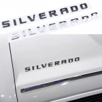 3D-auto k&uuml;lgmiste poritiibade pagasiruumi embleemi kleebis Ch/evrolet SI/LVERADO Letters logo jaoks must