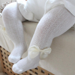 Suvised v&otilde;rkp&uuml;ksid Beebi sukkp&uuml;ksid Pehmest puuvillast hingavad Bowknot Baby Girl sukkp&uuml;ksid &uuml;hev&auml;rvilised laste sukad sukkp&uuml;ksid valge
