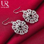 925 Sterling h&otilde;bedane &uuml;mmargune geomeetriline augustamine perforeeritud k&otilde;rvar&otilde;ngad Moodsad pulmaehted 4.30*2.50cm