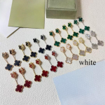 Uus saabus Neli-leheline ristikheina k&otilde;rvar&otilde;ngad Kaks lille 18k roosakuld must ahhaat karneool K&otilde;rvar&otilde;nga kinnitus gold valge