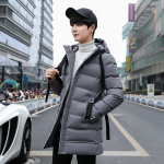 Keskealine mugav moodne korea versioon vabaaja kapuutsiga talvejopedest meestele suures suuruses puuvillase jaki pikas osas M hall v&auml;rv