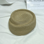 2026 Suvine Paberik&otilde;rrest Baret M&uuml;ts Fedora P&auml;ikesem&uuml;ts naised Perenaine Pillbox M&uuml;ts M&uuml;tsitegemine Fascinator Baas Kirik Derby Pidustus Rannikum&uuml;ts khaki