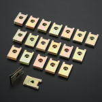 20 tk pronkstooni vedruga metallist autoukse paneeli tornkruviga U-t&uuml;&uuml;pi klambrid 20PCS