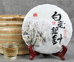 Valge h&otilde;bedane n&otilde;el Pu erh Raw Tea Old Tea Ancient Tree Single Bud Healthy Care