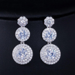 CMM Shinning AAA Cubic Zirconia 3 &uuml;marad h&otilde;bedased k&otilde;rvar&otilde;ngad valge