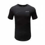 Muscleguysi meeste l&uuml;hikeste varrukatega T-s&auml;rk Inglismaa versioon Slim Fit puuvillase ja v&otilde;rkv&otilde;rguga T-s&auml;rk tr&uuml;kitud &uuml;mara kaelusega poolvarrukatega M must