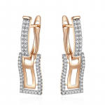 Tsirkoonist t&auml;issillutisega ruudukujulised rippuvad k&otilde;rvar&otilde;ngad naistele pikad kineli roosad kullast ja h&otilde;bedast v&auml;rvi peened ehted