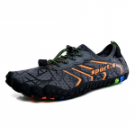 Kerged jooksujalatsid Paari libisemisvastased jalatsid matkamiseks rannasurfijooga sukeldumise ujumiseks 35