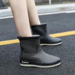 Mood naiste keskmise toruga veekindlad libisemiskindlad veekingad vihmasaapad paksu p&otilde;hjaga kummist kingad 40 must