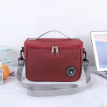 Pikniku isoleeritud s&ouml;&ouml;gikarp kaasaskantav jahutuskott, suure mahutavusega veekindel l&otilde;unakott piknikukott S must