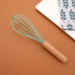 1 tk puidust k&auml;epidemega munapeksja silikoonist k&ouml;&ouml;gi k&uuml;psetust&ouml;&ouml;riistad kuumakindel munasegisti munasegamist&ouml;&ouml;riist k&ouml;&ouml;gin&otilde;ud k&uuml;psetusn&otilde;ud tarvikud roosa