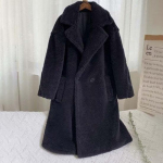 S&uuml;gis- ja talvine lahtise karusnahaga &uuml;hes t&uuml;kis tehiskarusnahast jope Naiste keskmise pikkusega suur tuulejope lambavillast jope XXXL