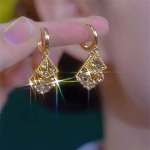 Retro v&auml;lklamp Sparkle Coffee Color Tsircon Geometry Double Diamond K&otilde;rvar&otilde;ngad Naiste Ehted T&uuml;drukutele Kingitus 1Pair