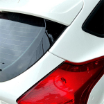 2 tk auto tagumise akna spoileri k&uuml;lgtiiva kate 2014-2018 Ford Focus luukp&auml;ra jaoks