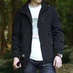 Meeste kevadine veekindel &otilde;uejope suures suuruses tuulejope vihmamantel hingav kalap&uuml;&uuml;gi matkamine taktikalised jakid meeste riided 5XL must