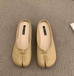 Moodsad Bailamos Naiste Split-varvaste Karusnahast Tabi Ninja Slip-On Korterid &Uuml;marvarvas S&uuml;gava Kaelusega Laisad Loafers Slingback Mulled Kingad Pehmed Soojad Loafe 35