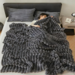 Voodi viskepleed - 250GSM Pehme ja Soe Kohev Pleed, Dekoratiivsed Triibulised Pleedid Talveks Uinaku / Une jaoks 150x200cm tumehall v&auml;rv