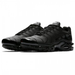 Nike Air Max Plus Kolmekordne Must Nahk AJ2029-001 EU 40 armee roheline v&auml;rv