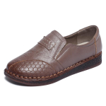 Suvised naiste vabaajajalatsid Nahast disainiga naiste tossud Slip-on daamide mokassiinid Jalatsid Kerged emme mokassiinid Zapatos Mujer CN 35 gray