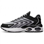 Nike Air Max TW Must Valge Meeste Tossud DQ3984-001 42.5