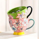 2 tk lilleline keraamiline kruusikomplekt 430 ml / 14,13 untsi, Prantsuse maaelu stiilis erksate lillede ja liblikatega, Korduvkasutatav, Mikrolaineahjus ohutu, Kuumade ja k&uuml;lmade jookide jaoks,
