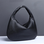 Prantsuse kootud nahast poolkuu &otilde;lakott - Elegantne, lihtne, suure mahutavusega 48*48 cm black