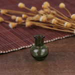 1 tk uusima portselankaunistusega vaasipott, mitmek&uuml;lgne klaas 1: 12 nukumaja miniatuurne m&auml;nguasi roheline