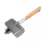 Camping Sandwichi k&uuml;psetuspann Kahepoolne v&otilde;ileivak&uuml;psetaja mittenakkuv alumiiniumist &uuml;mberp&ouml;&ouml;ratav grillpann must