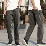 Kevadine &otilde;huke teksaosa Meeste avarad sirged, k&otilde;rge v&ouml;&ouml;kohaga venivad meeste vabaaja teksap&uuml;ksid 38