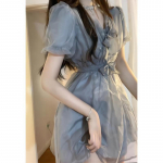 V-kaelusega k&otilde;rge v&ouml;&ouml;kohaga paelaga haldjas 2024 suvekleidid naistele puhvvarrukatega v&ouml;&ouml;kohast laienev puhvis seelik L hall