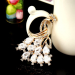 Kerge Luksus Paabulinnu Pross M&auml;rk K&otilde;rgekvaliteediline Naiselikkus Tsirkoon Loomade Pross Disain N&otilde;el &Uuml;likonna Aksessuaarid kuld