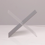 Lihtsad raamaturiiuli kaunistused hoiustamine ajakirjahoidja m&uuml;&uuml;giosakonna n&auml;idistuba raamat metall ajaleht X-kujuline v&auml;ljapanekuriiul kaunistus 16.5*11*15CM