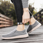 Meeste L&otilde;uendkingad Mustad Slip-on S&otilde;idukingad Vabaaja Sinised Laiade Ninadega Riidest Kingad Pikemaks Suuruseks Kerged EU: 39 hall