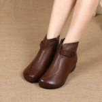 Igap&auml;evased s&uuml;gisesed v&auml;ljas matkajalatsid naiste poolsaapad t&auml;ismust pruunid nahast mokassiinid vabaaja saapad 40 must