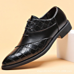 Disainer Meeste Klassikalised Kingad Luksuslikud Retro Oxford Kingad Meestele Terava Otsaga Paelad &Auml;ri Kingad Brogue Pulmapeo Kingad Mehelik 38 must