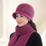 Teemantlogoga lilleline emam&uuml;ts s&uuml;gistalvine keskealine eakate m&uuml;ts sallikomplekt paksu sametist isolatsiooniga moodne valamuk&uuml;bar hat + long scarf