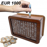 Dekoratiivne naturaalsest puidust rahakast leti hoiup&otilde;rsaga, k&auml;sit&ouml;&ouml;na valminud laste loominguliseks s&auml;&auml;stmiseks. Eesm&auml;rk 10000 eurot