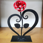 Raudmetallist Roos K&auml;sitsi Sepistatud Kunstlikud Roosid Lill Tema S&uuml;nnip&auml;evaks Pulmadeks S&otilde;brap&auml;evaks Emadep&auml;evaks Kodu Aed L&otilde;ng Terrassidekoratsioon (Punane) punane