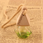 Auto eeterliku &otilde;li difuusor l&otilde;hn &otilde;huv&auml;rskendaja aroom parf&uuml;&uuml;mipudeli kaunistus riputatav t&uuml;hi pudel interj&ouml;&ouml;ri aksessuaar roheline