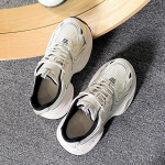 H&otilde;bedased Daddy kingad n&auml;itavad v&auml;ikseid jalgu, paksud tallad suurendavad k&otilde;rgust, naiste suvi 2025 uus populaarne kerge vabaaja spordijalats 40 valge