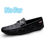 Moodne Krokodillimuster Meeste Vabaaja Nahast Kingad Soojad Pl&uuml;&uuml;sikarvad Slip-on Korterid Moodsad Trendikad Meeste Mokassiinid Pehmed &Auml;rikkingad Mokassiinid 44 black