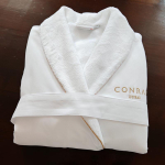 Conrad Hotel Kahekihiline &Uuml;lipehme Hommikumantel S&uuml;giseks/Talveks One Size (Length 114cm) valge